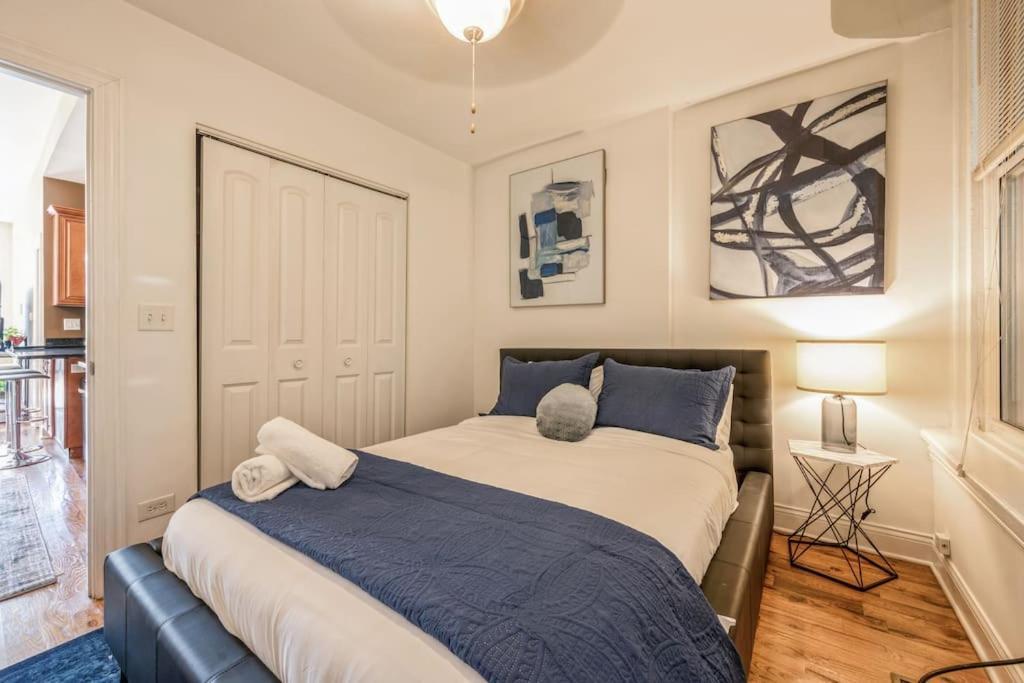 Lovely 2 Bed 3 Miles From Dt W Free Parking Chicago Exterior foto
